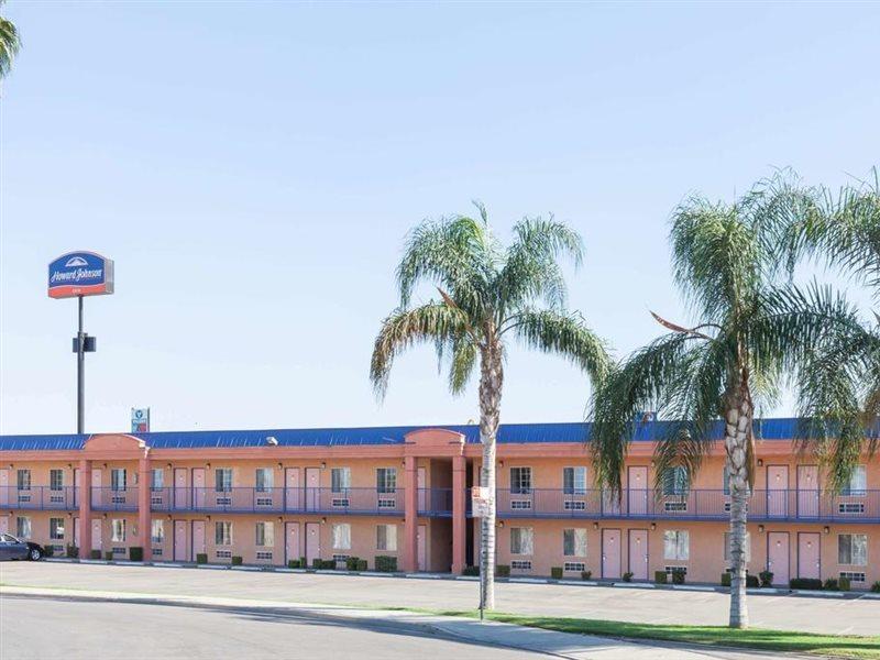 Howard Johnson By Wyndham Bakersfield Eksteriør billede